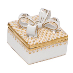 Herend "Gift Box with Bow" Butterscotch 